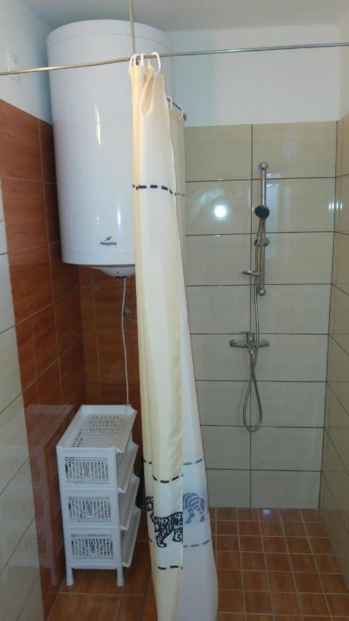 Rozika Apartman Ii. Hajduszoboszlo Exterior photo